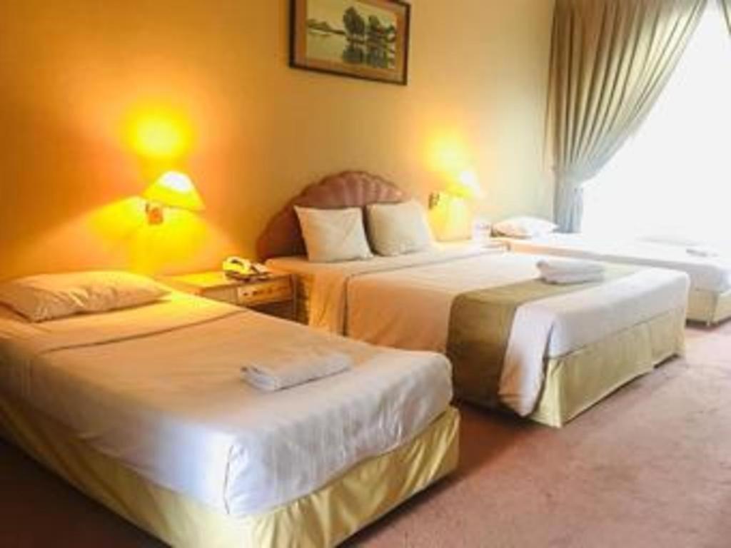 New Grand Park Hotel Surabaya Bagian luar foto
